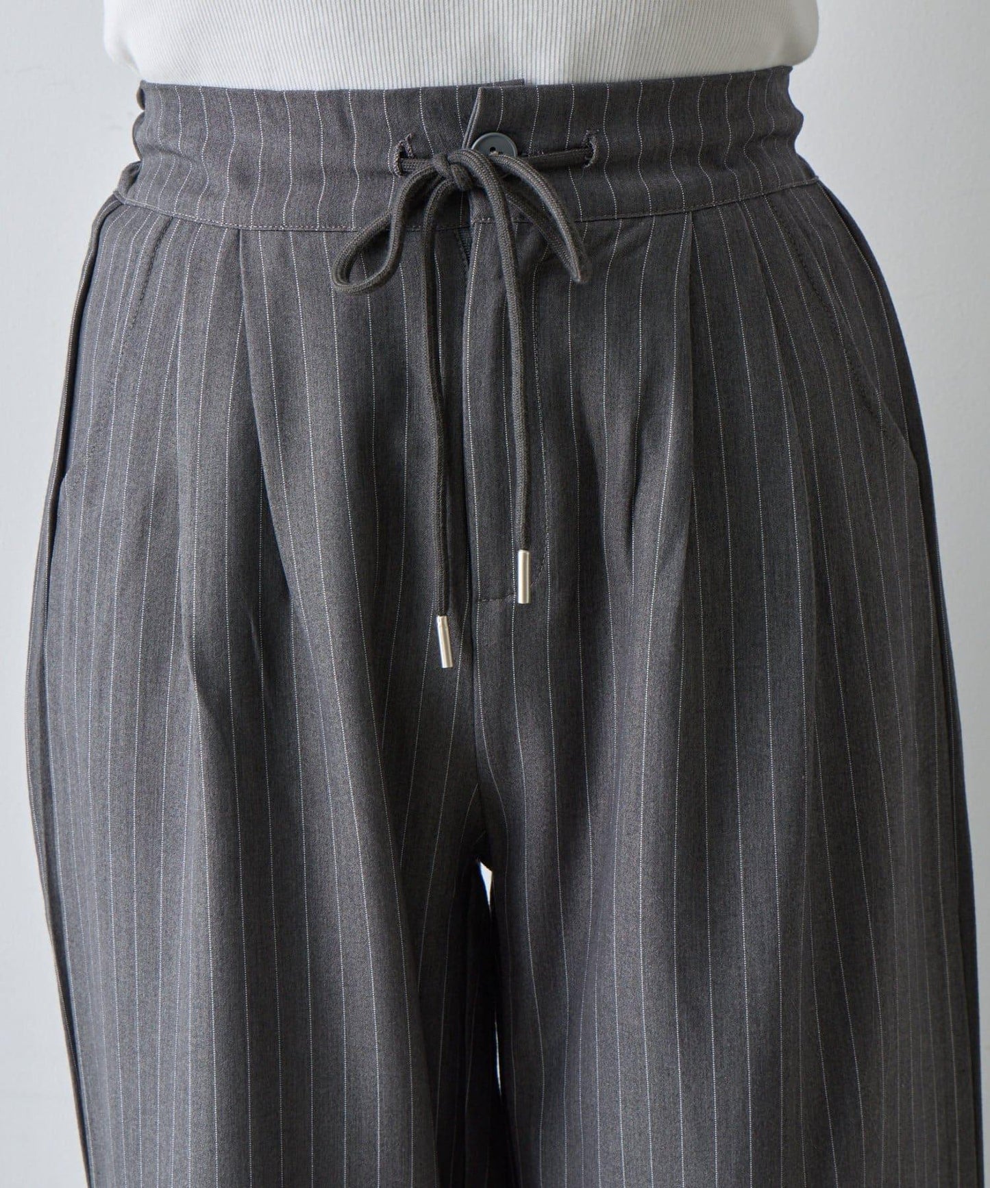 【AW】細條紋休閒褲