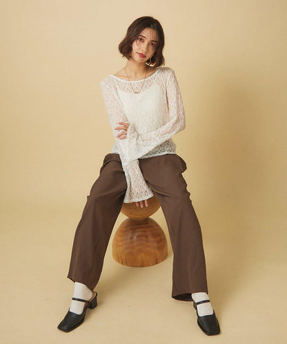 蕾絲喇叭袖套頭衫