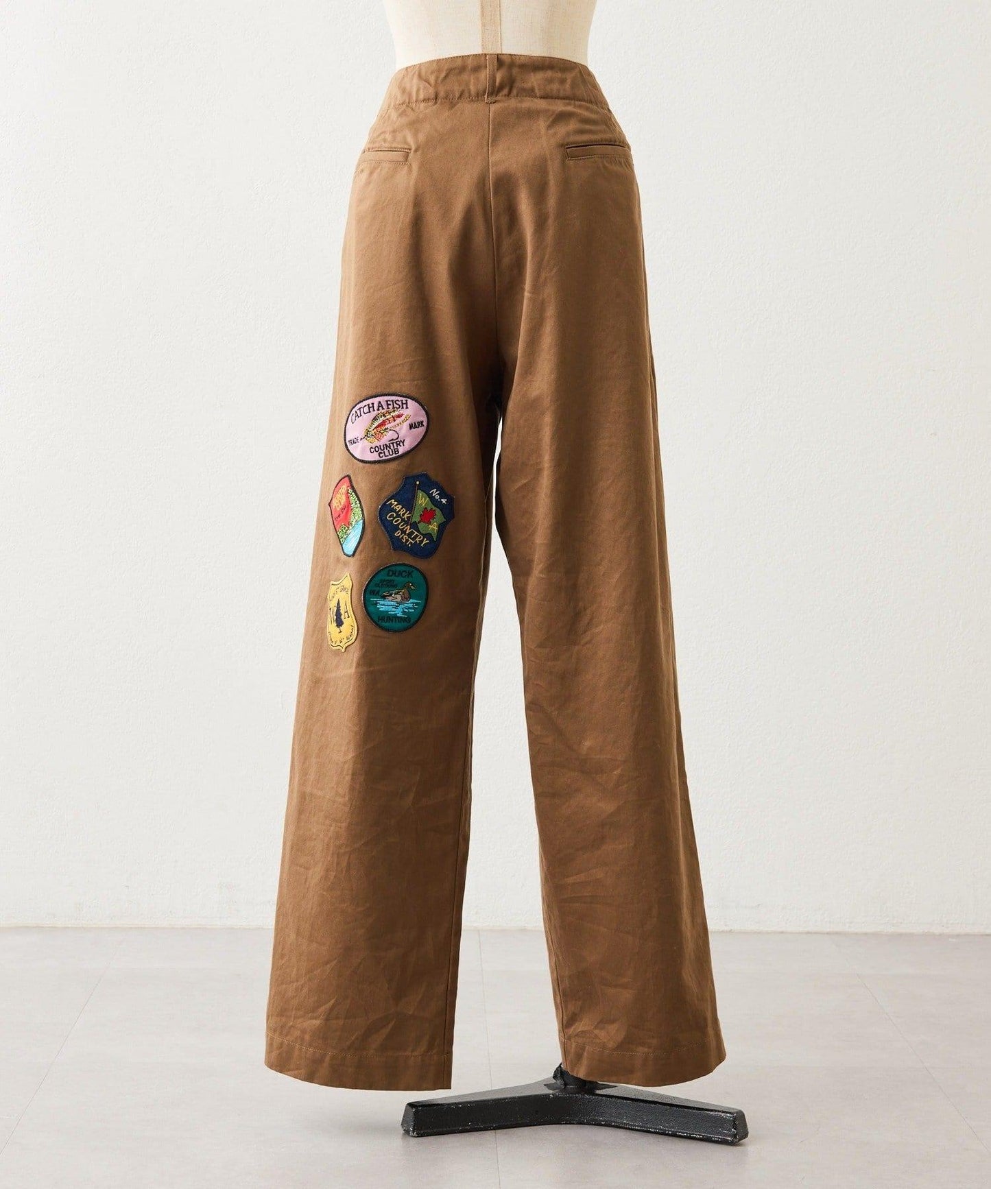 【Work of art Kendai×SUM1 STYLE】特別徽章裝飾褲