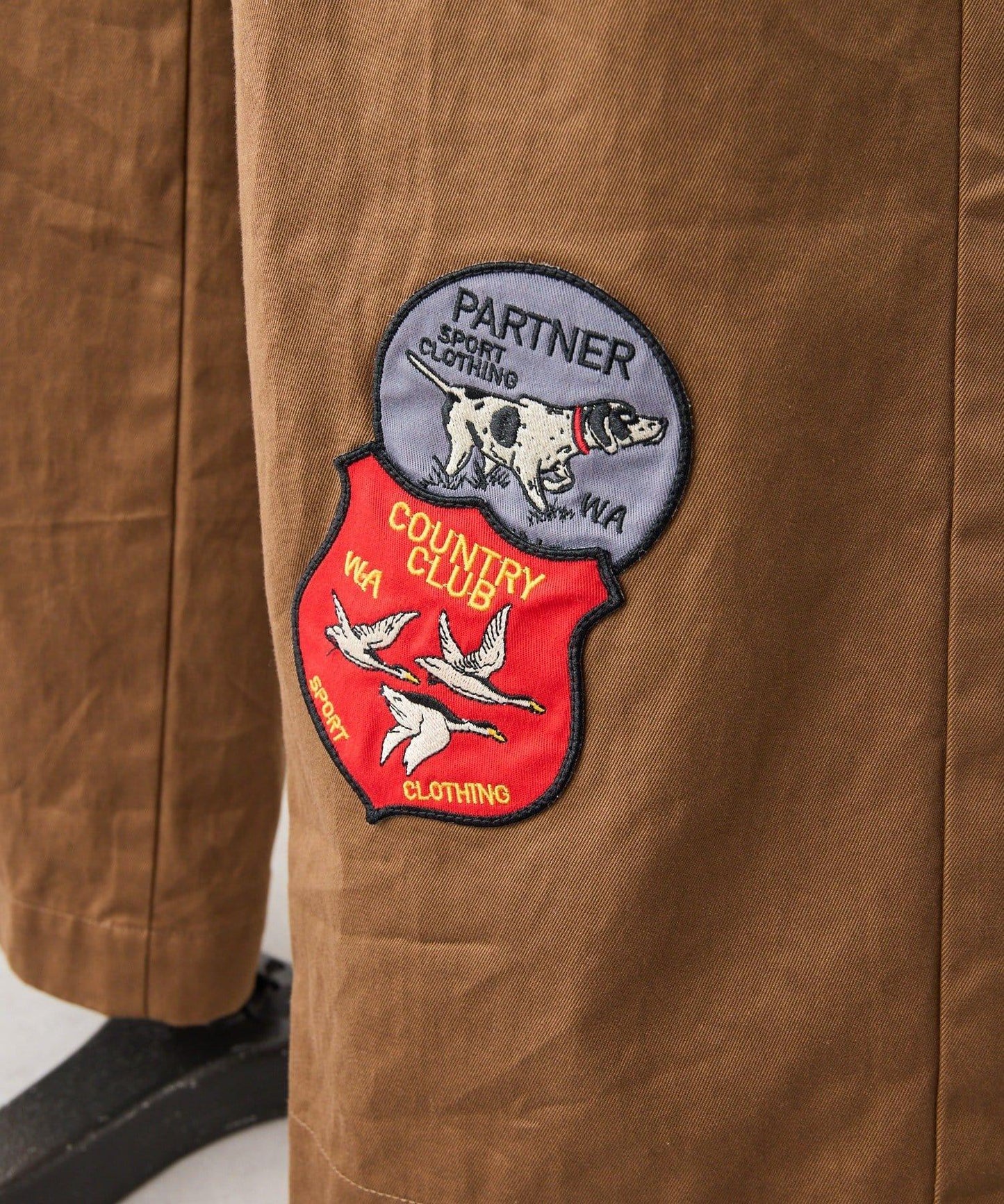 【Work of art Kendai×SUM1 STYLE】特別徽章裝飾褲