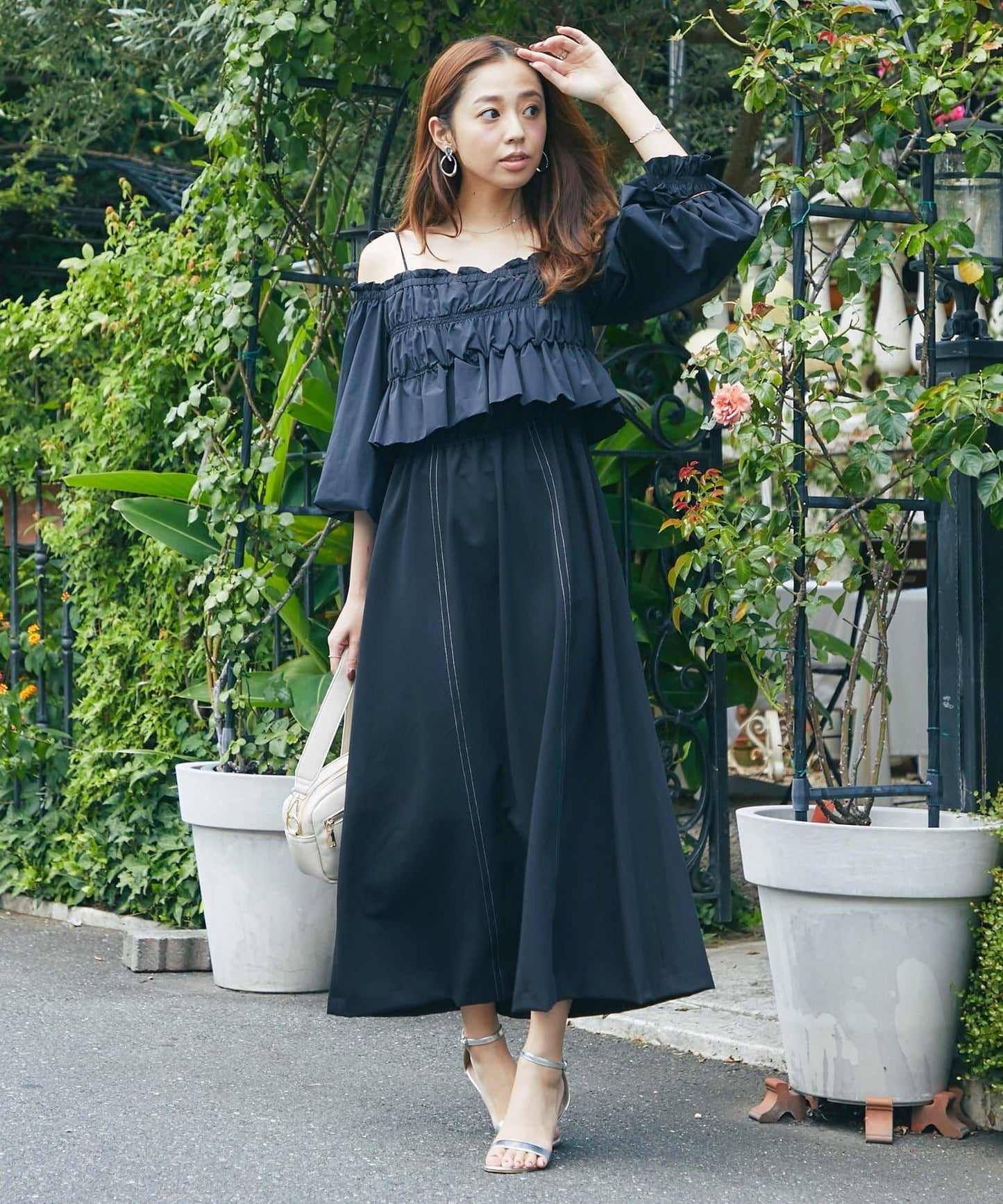 【有小個子尺碼・成熟女性優雅感◎】方領拼接材質褶皺連衣裙