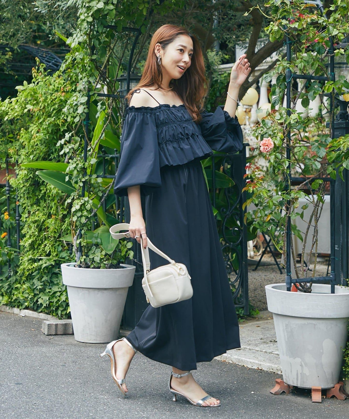【有小個子尺碼・成熟女性優雅感◎】方領拼接材質褶皺連衣裙