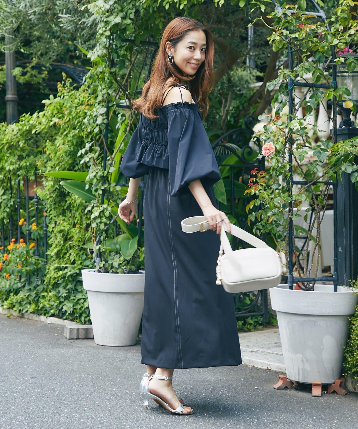【有小個子尺碼・成熟女性優雅感◎】方領拼接材質褶皺連衣裙