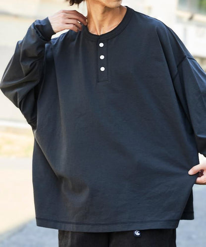 寬鬆版型 單點刺繡 亨利領 長袖T恤