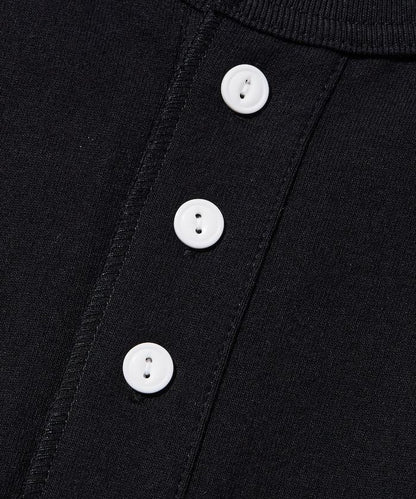 寬鬆版型 單點刺繡 亨利領 長袖T恤