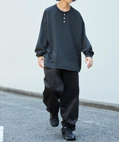 寬鬆版型 單點刺繡 亨利領 長袖T恤