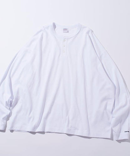 寬鬆版型 單點刺繡 亨利領 長袖T恤