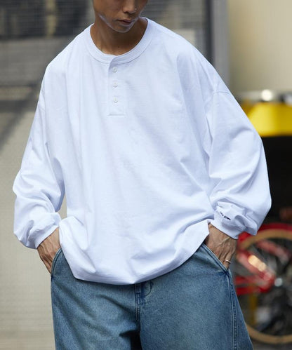 寬鬆版型 單點刺繡 亨利領 長袖T恤