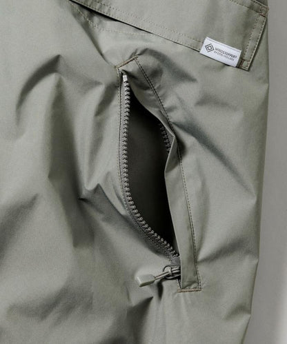 特別款 GORE-TEX WINDSTOPPER 短款軍風外套