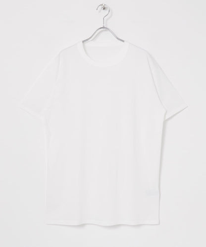 『UR TECH』圓領T恤