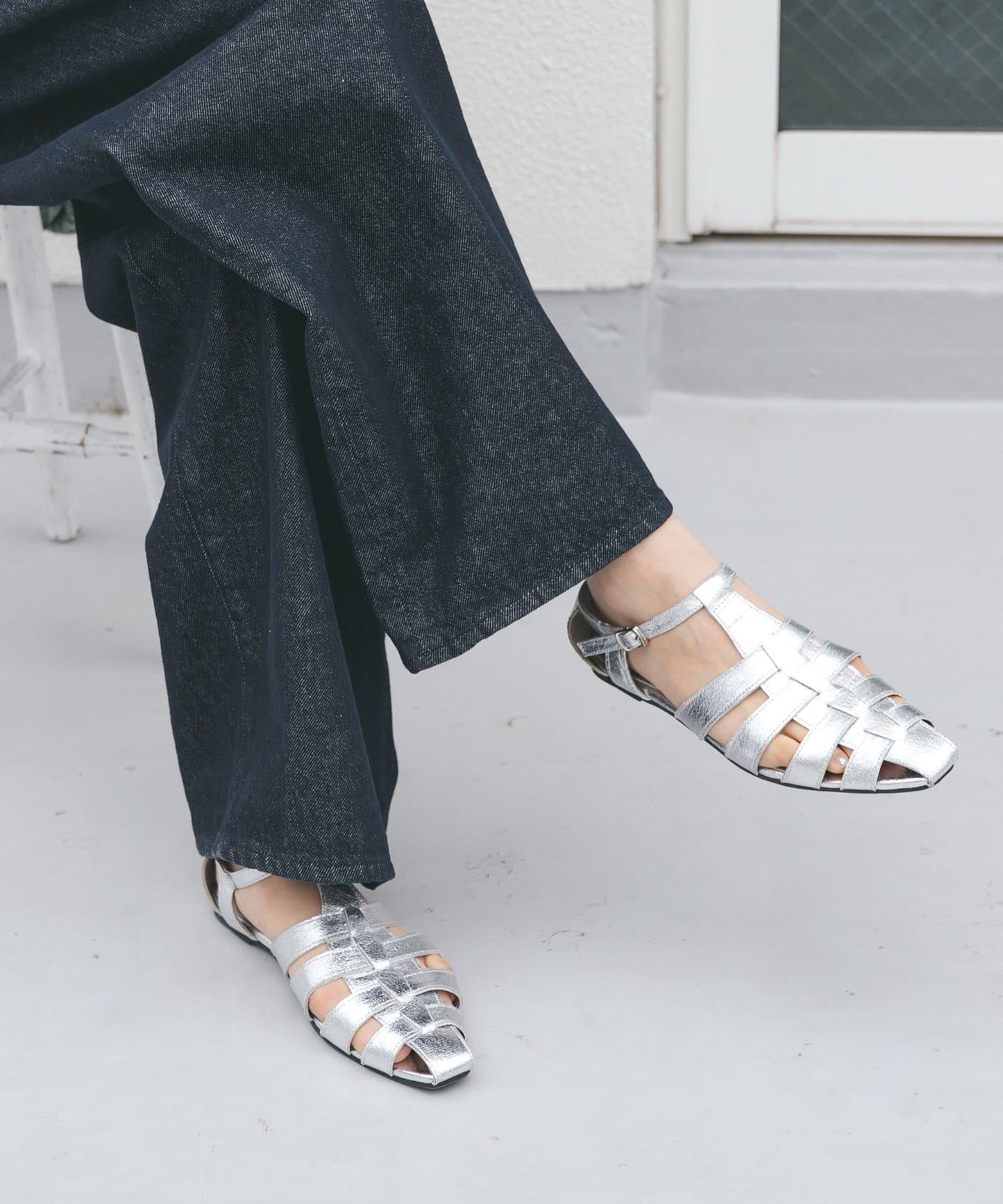 平底古爾卡涼鞋