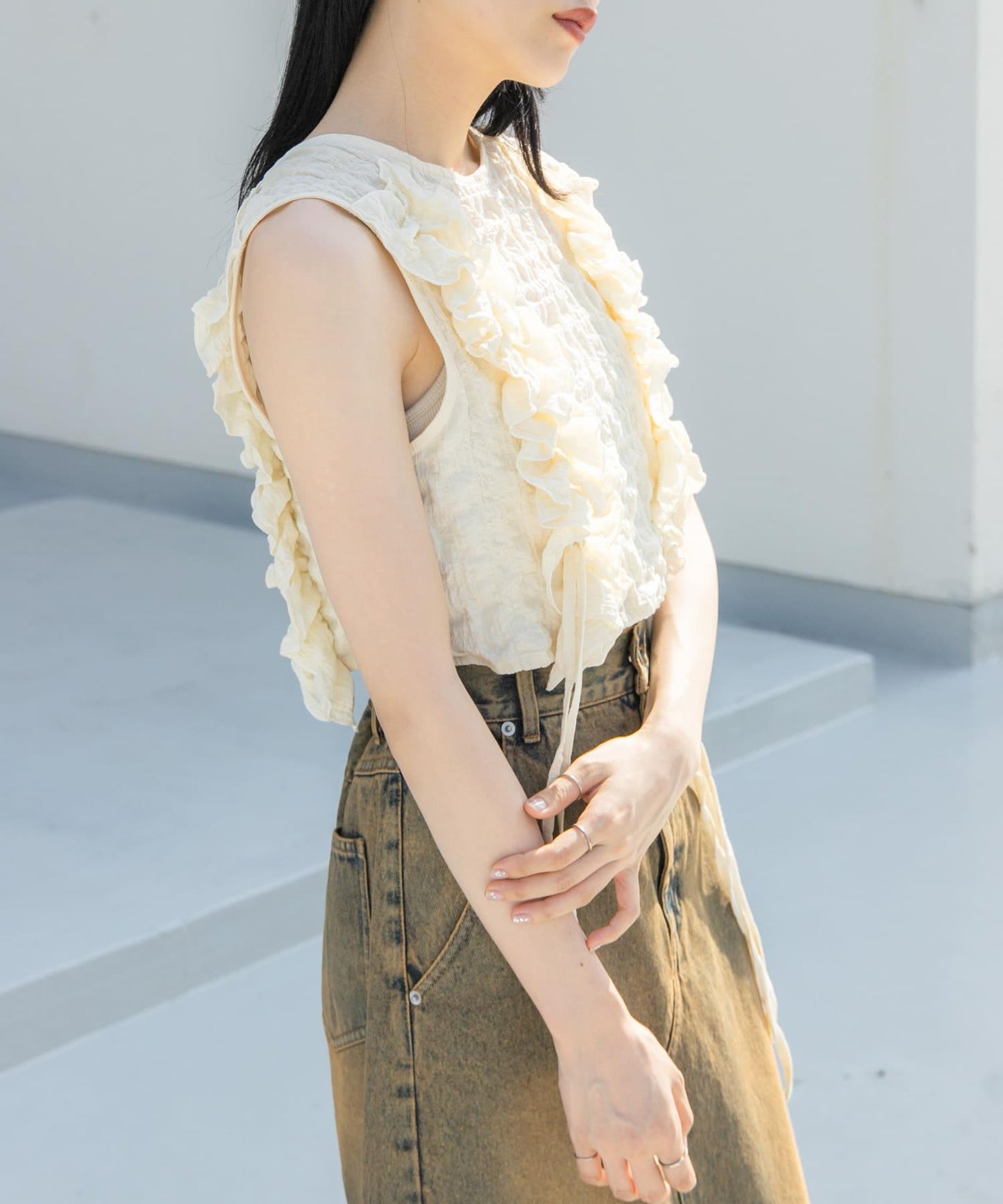 2WAY荷葉邊無袖上衣