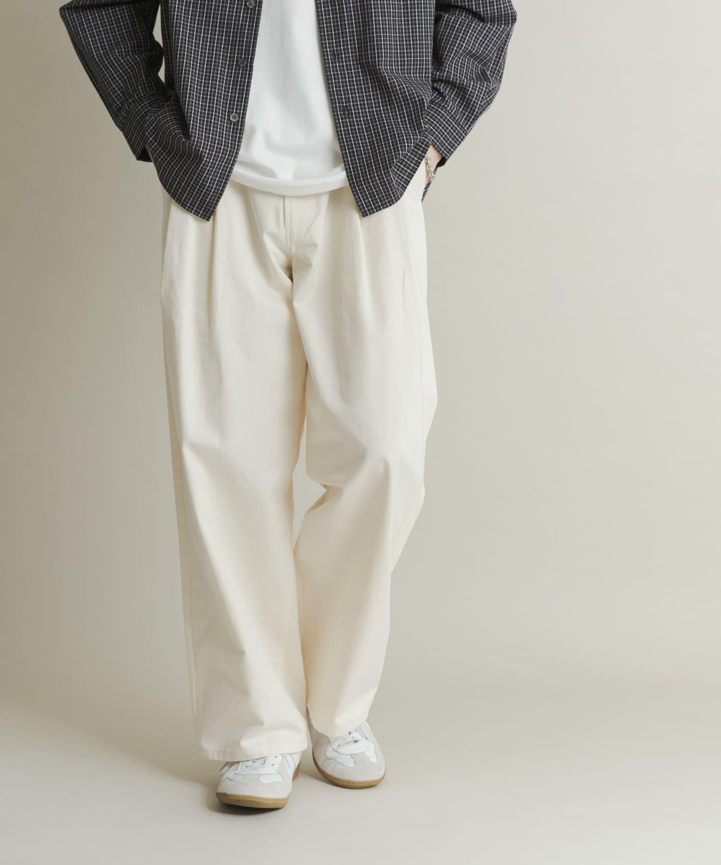 2褶寬鬆斜紋棉布長褲