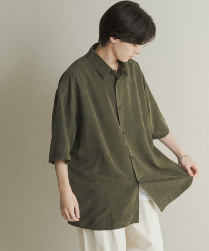 超寬鬆桃色緞面短袖襯衫