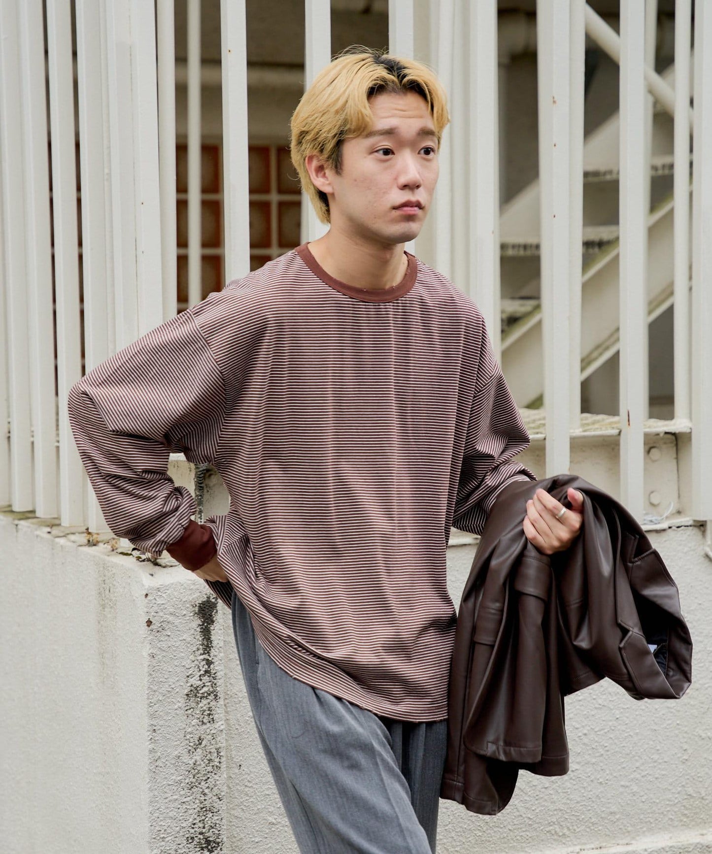 【Kastane】手工做舊破洞條紋長袖T恤