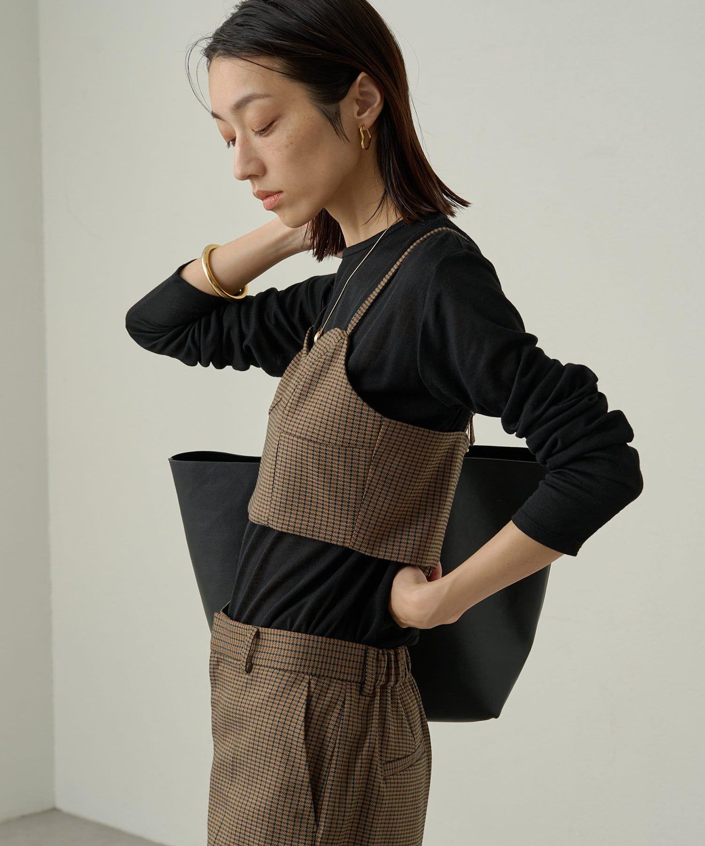【Loungedress】人字紋吊帶背心