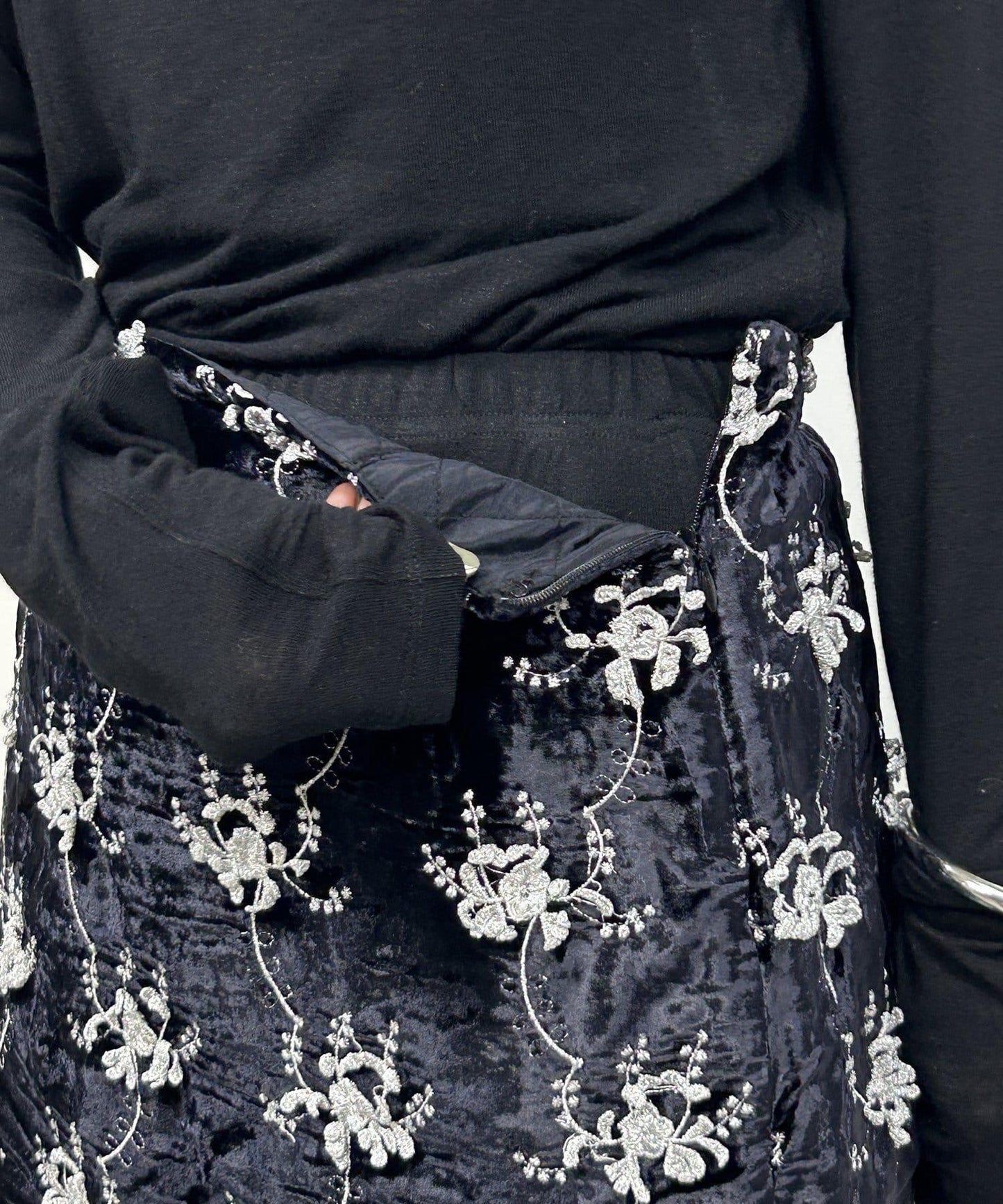 【Loungedress】刺繡迷你裙