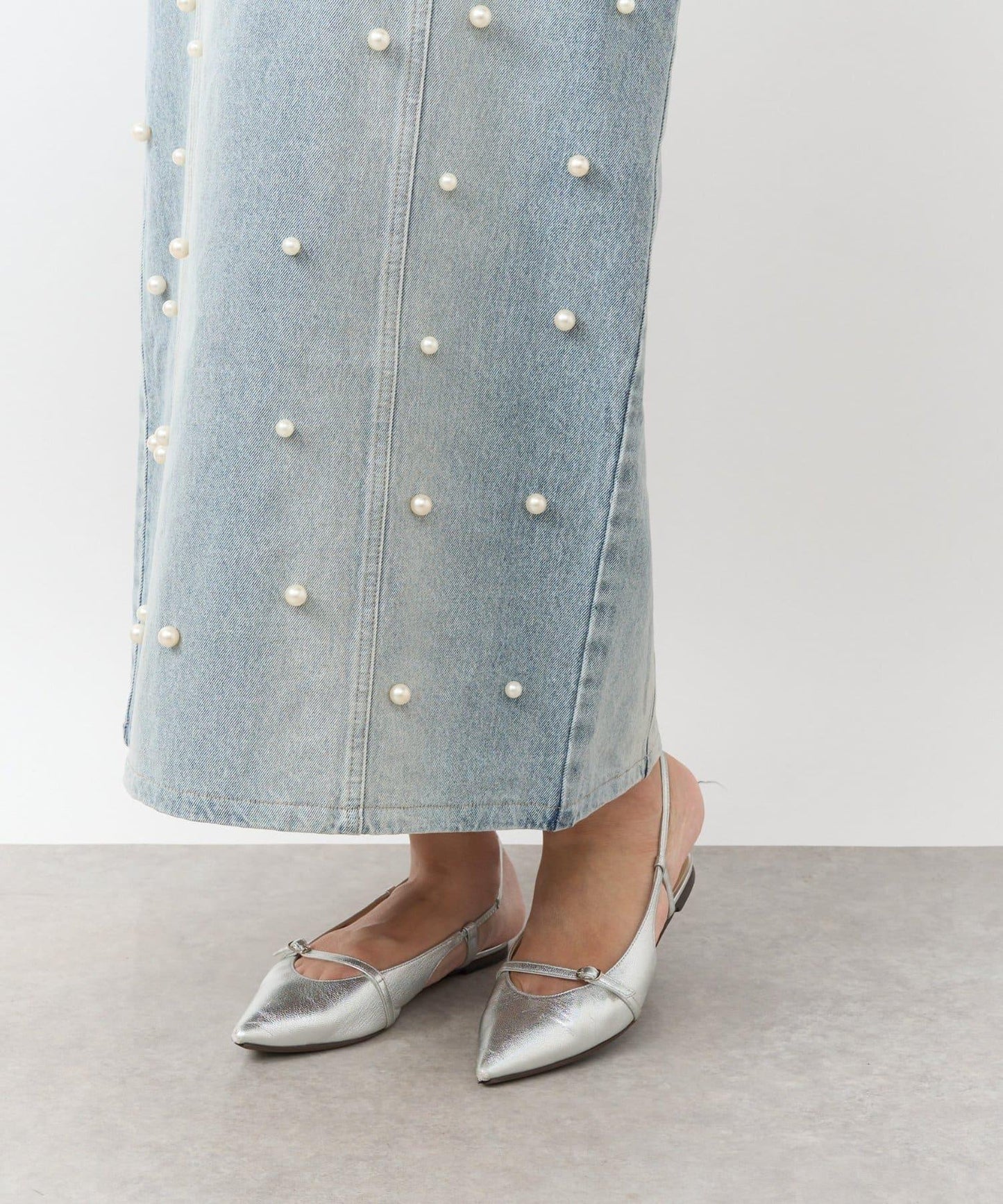 【La boutique BonBon】珍珠裝飾牛仔吊帶連衣裙