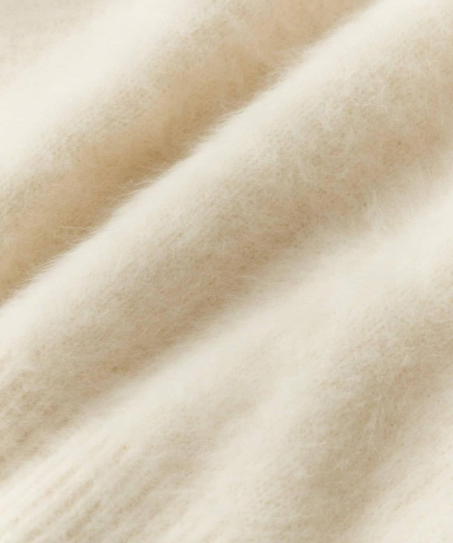 【miki監修】毛絨羊毛羊絨混紡一字肩針織衫