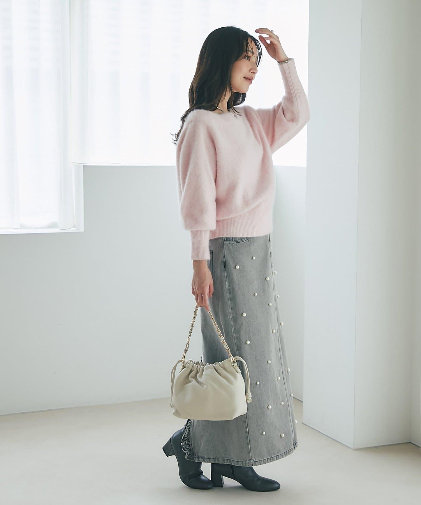 La boutique BonBon 毛感羊毛羊絨混紡露肩針織上衣