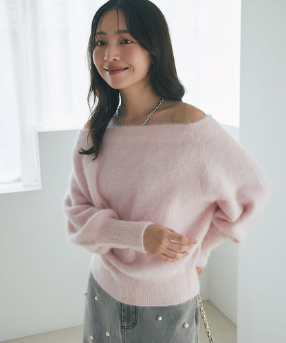 La boutique BonBon 毛感羊毛羊絨混紡露肩針織上衣