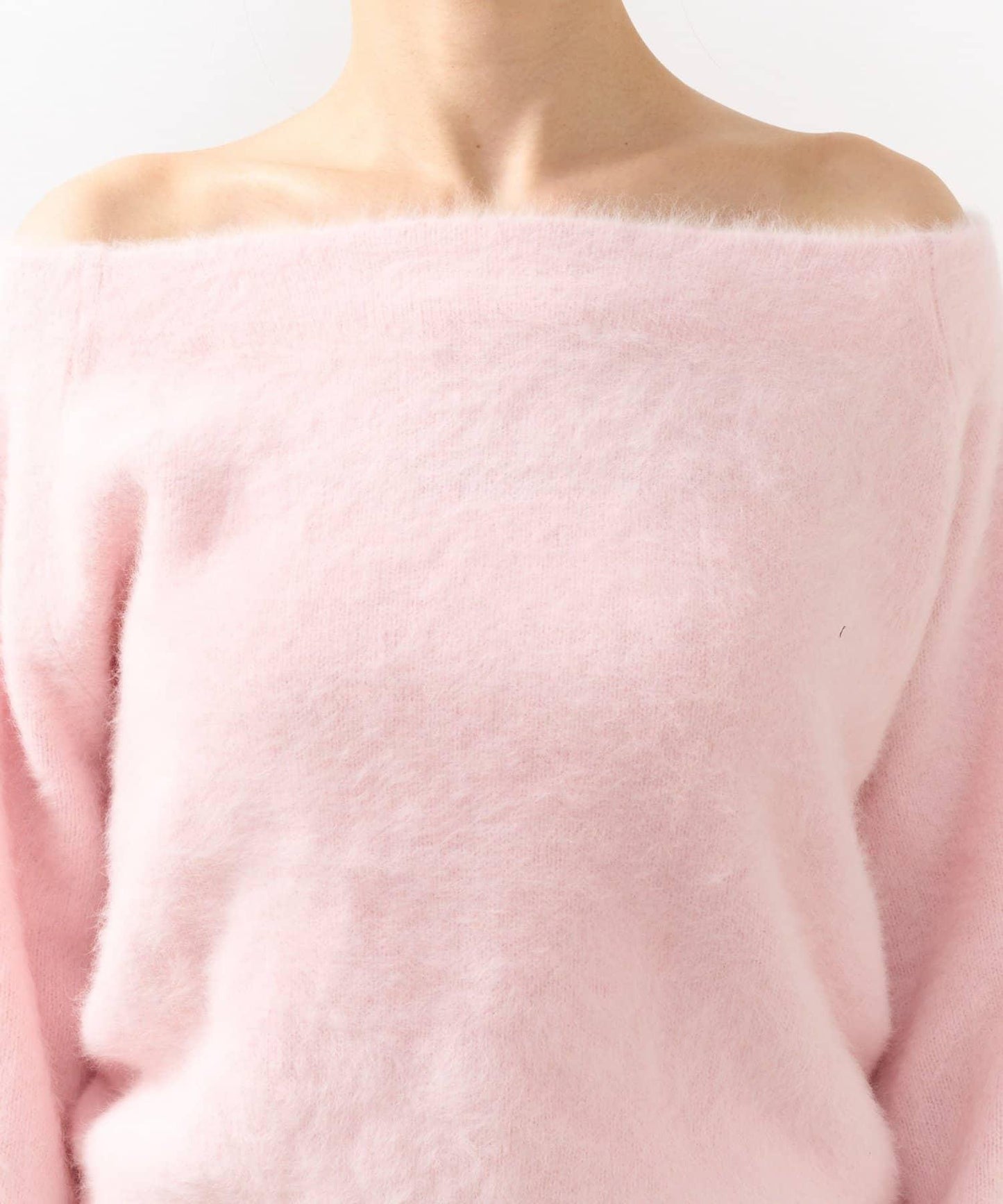 【miki監修】毛絨羊毛羊絨混紡一字肩針織衫