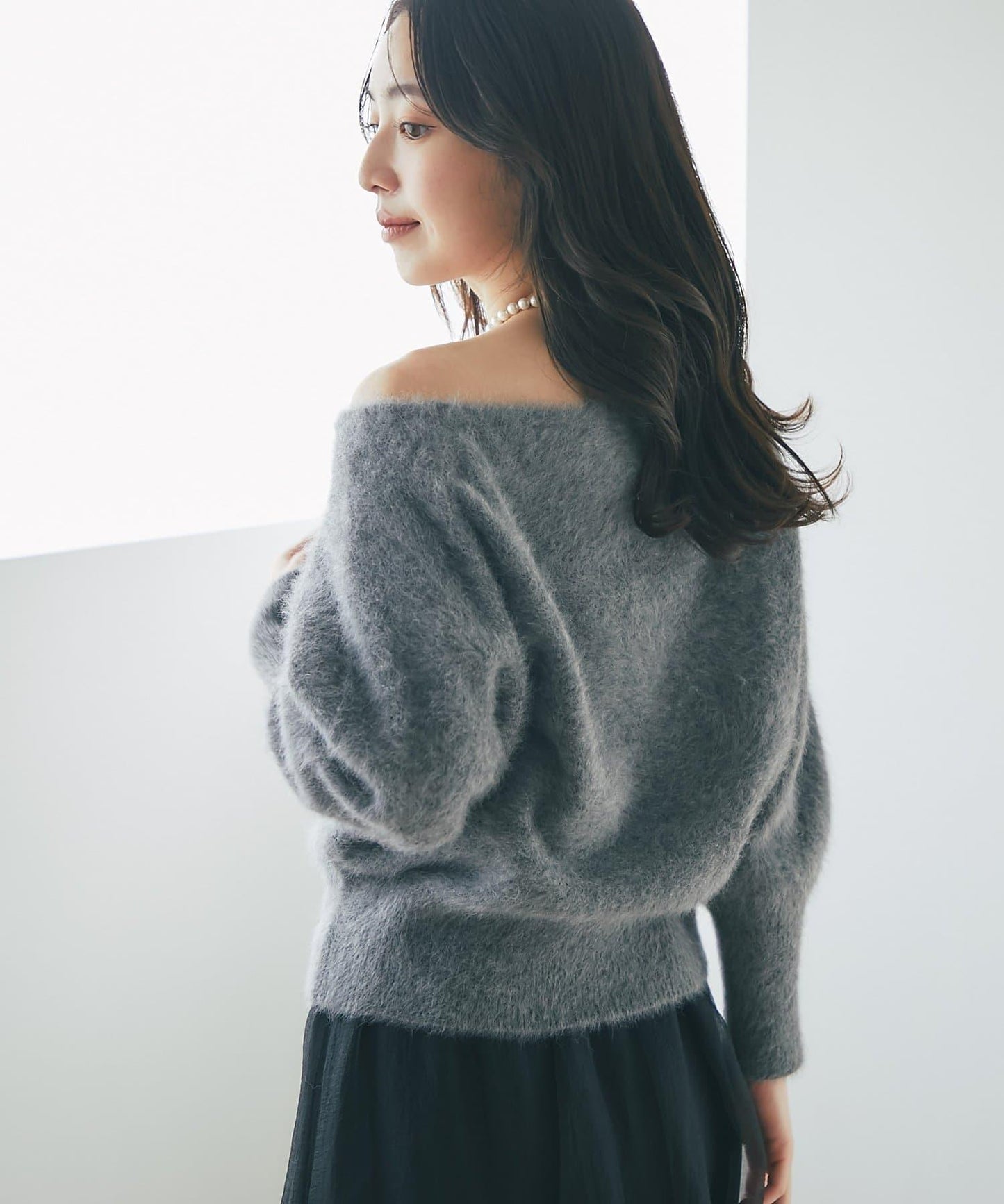 【miki監修】毛絨羊毛羊絨混紡一字肩針織衫