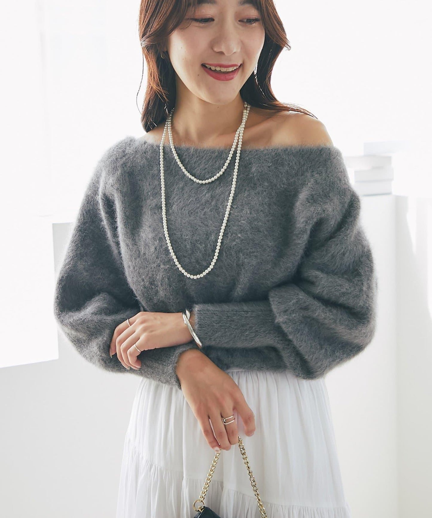 【miki監修】毛絨羊毛羊絨混紡一字肩針織衫