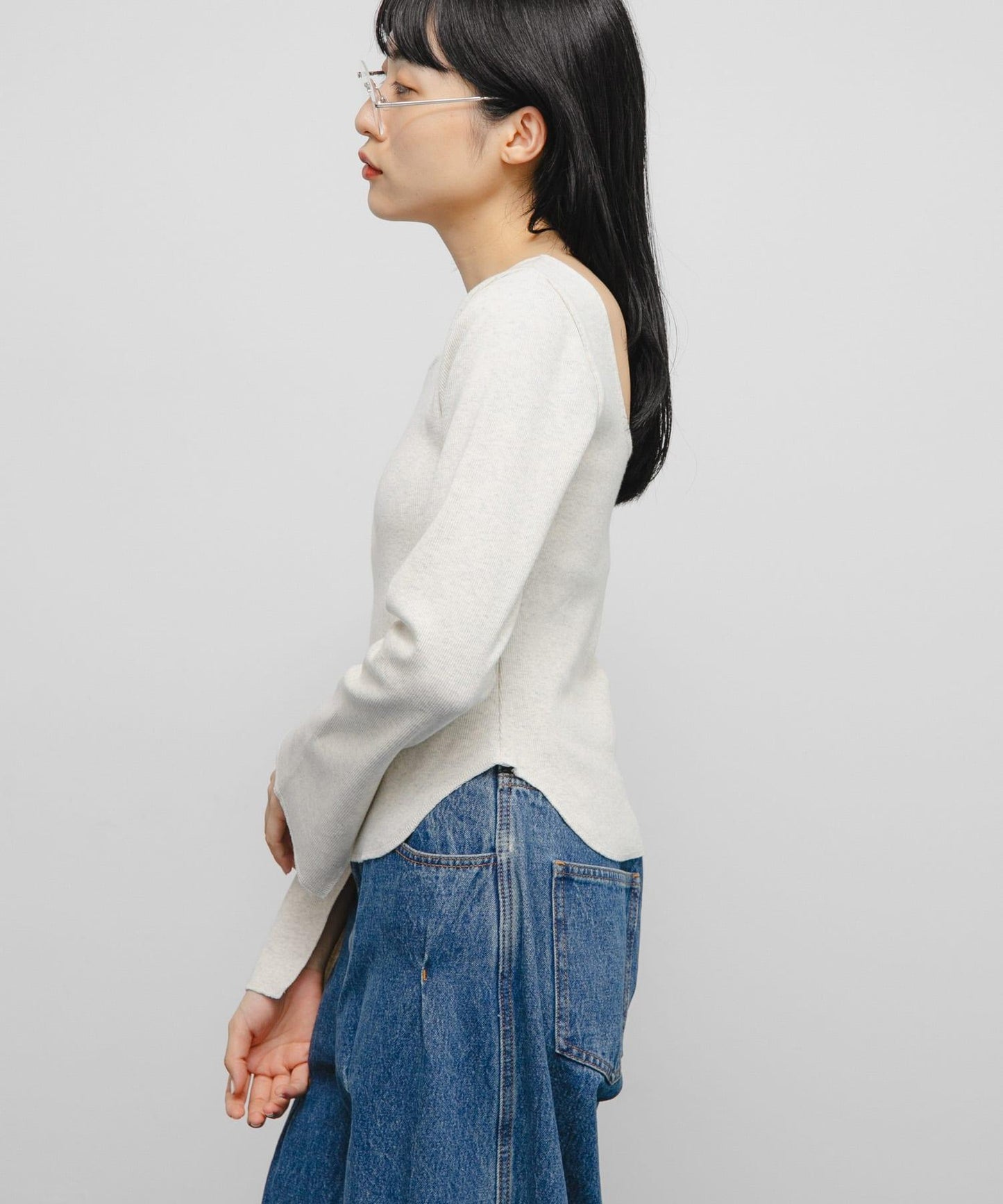 背部開口帶胸墊長袖T恤