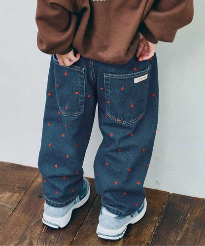 愛心刺繡寬鬆直筒牛仔褲