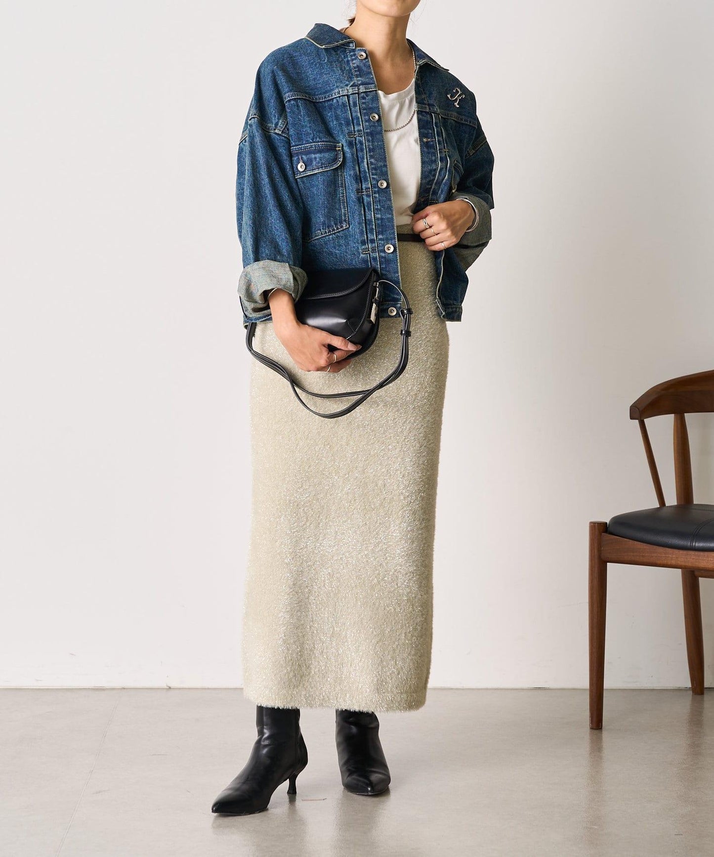 【SHENERY】亮絲長毛修身半身裙