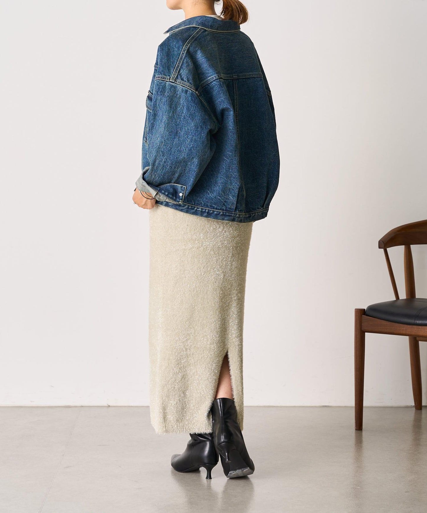 【SHENERY】亮絲長毛修身半身裙