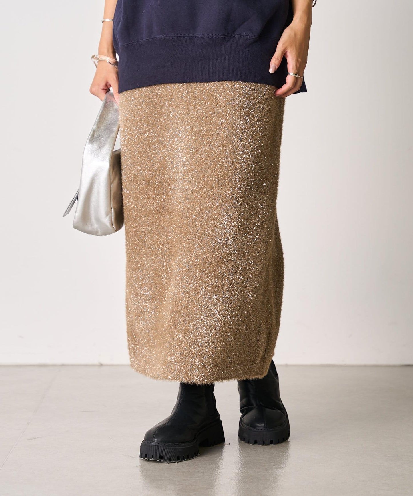 【SHENERY】亮絲長毛修身半身裙