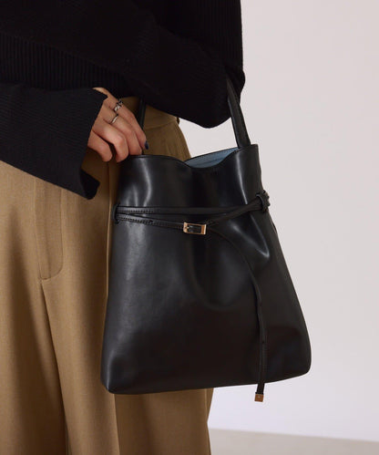 【PAPILLONNER/パピヨネ】帶腰帶單手柄托特包