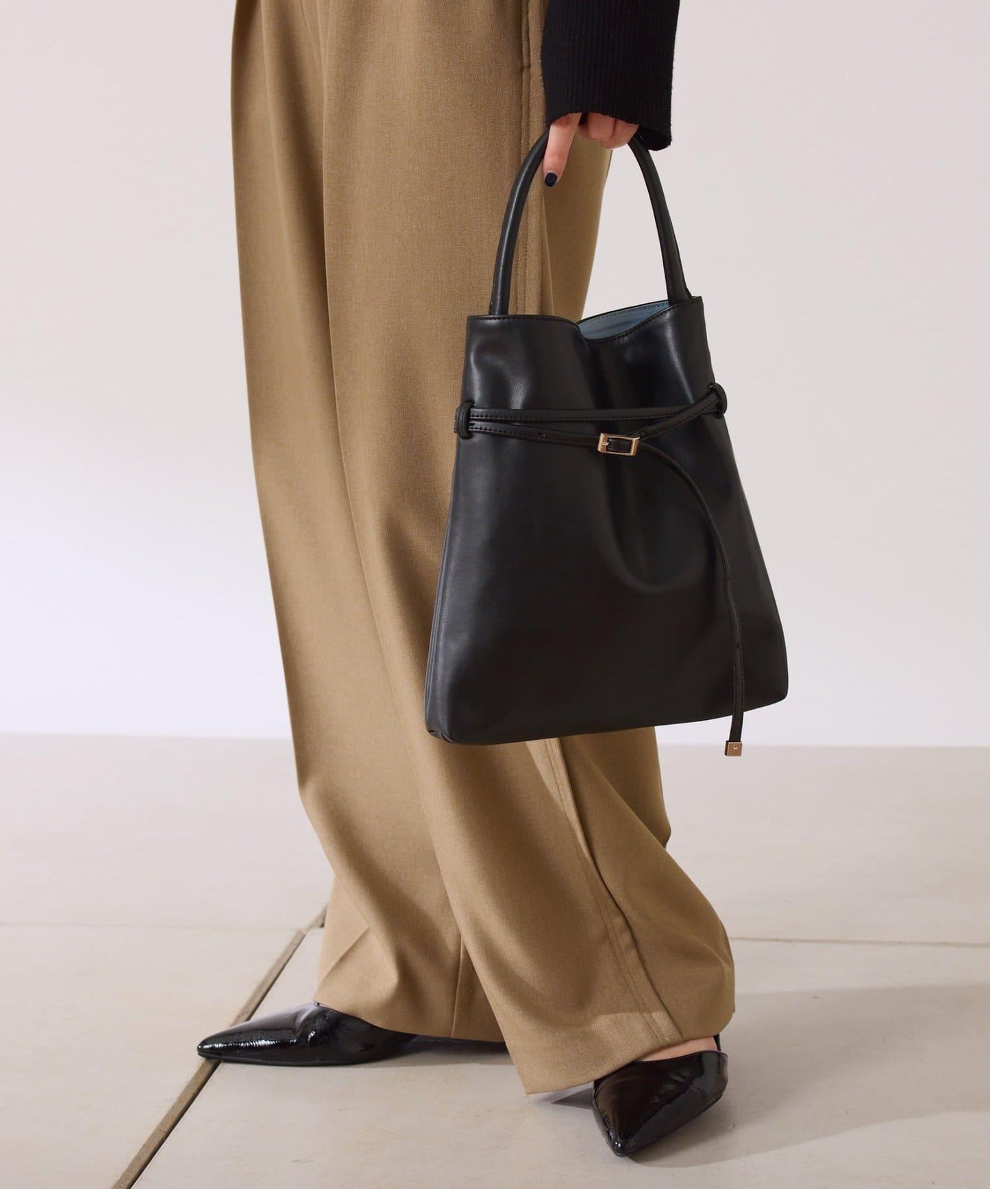 【PAPILLONNER/パピヨネ】帶腰帶單手柄托特包