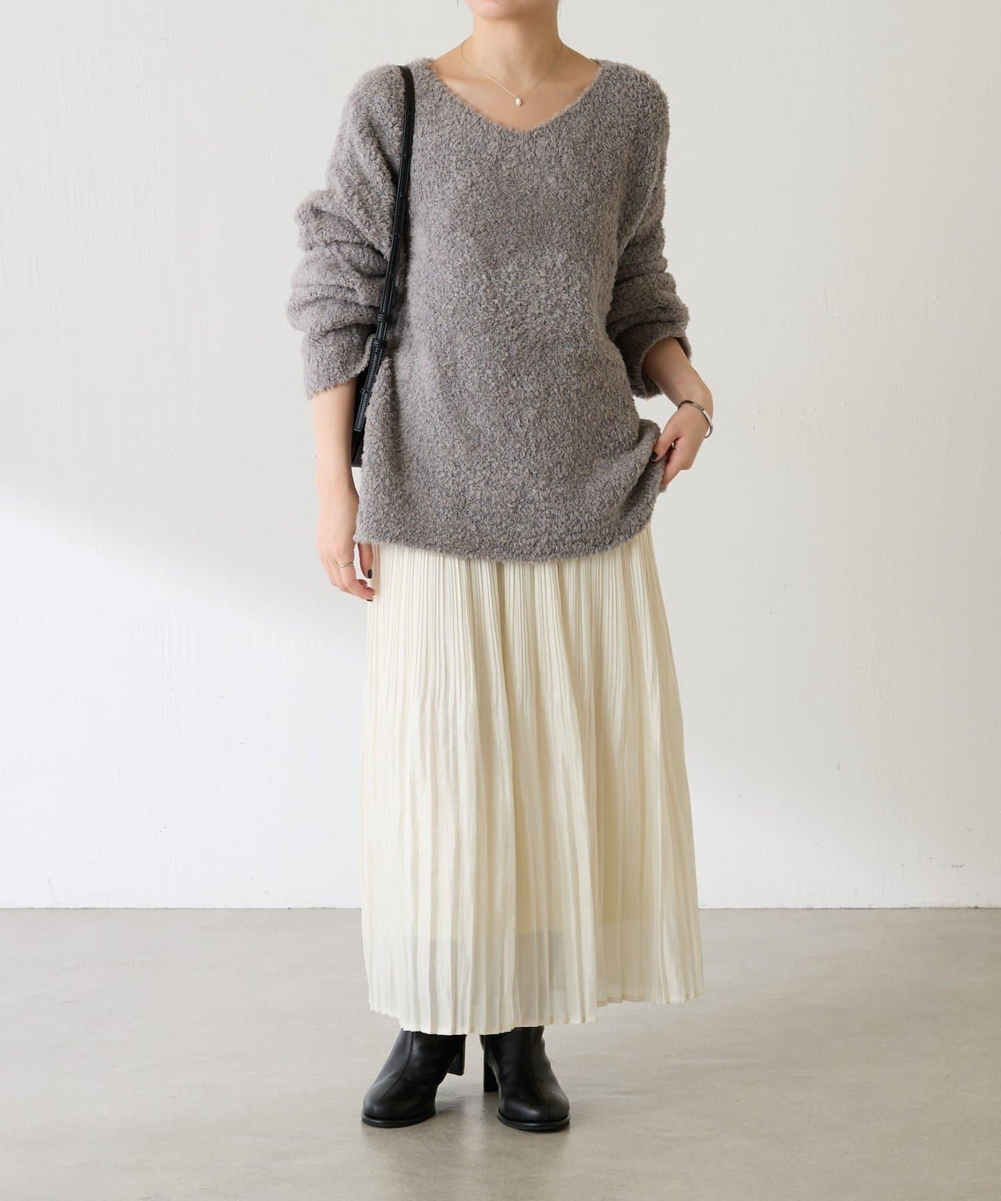 長絲緞面百褶裙