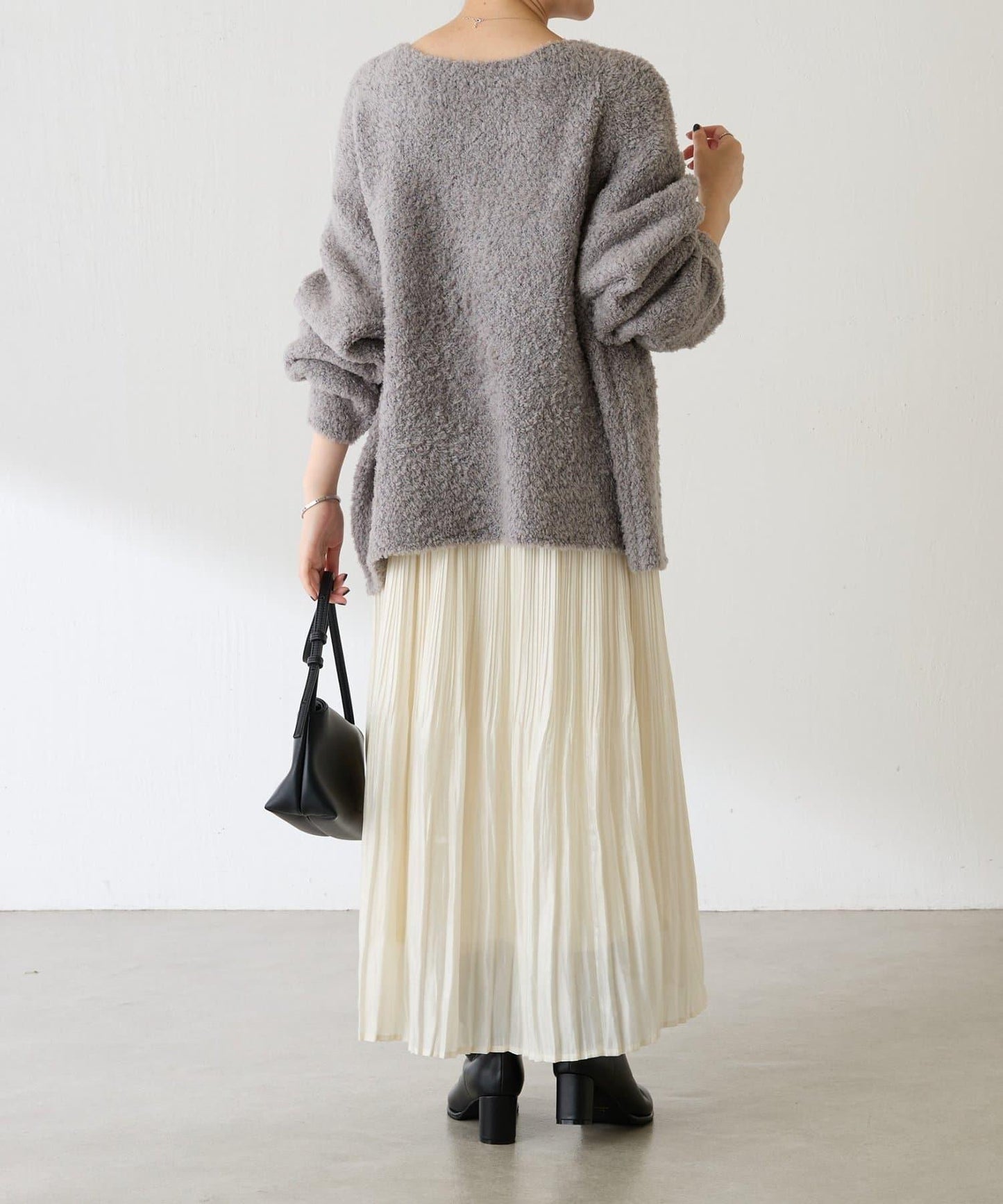 長絲緞面百褶裙