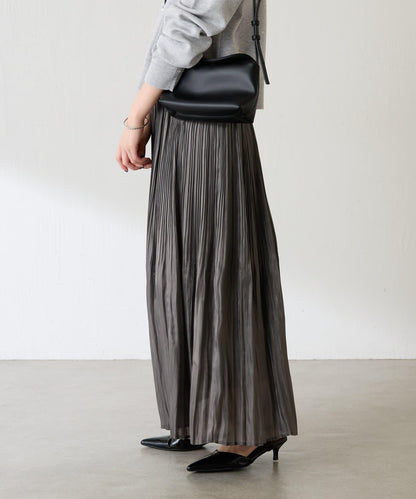 長絲緞面百褶裙