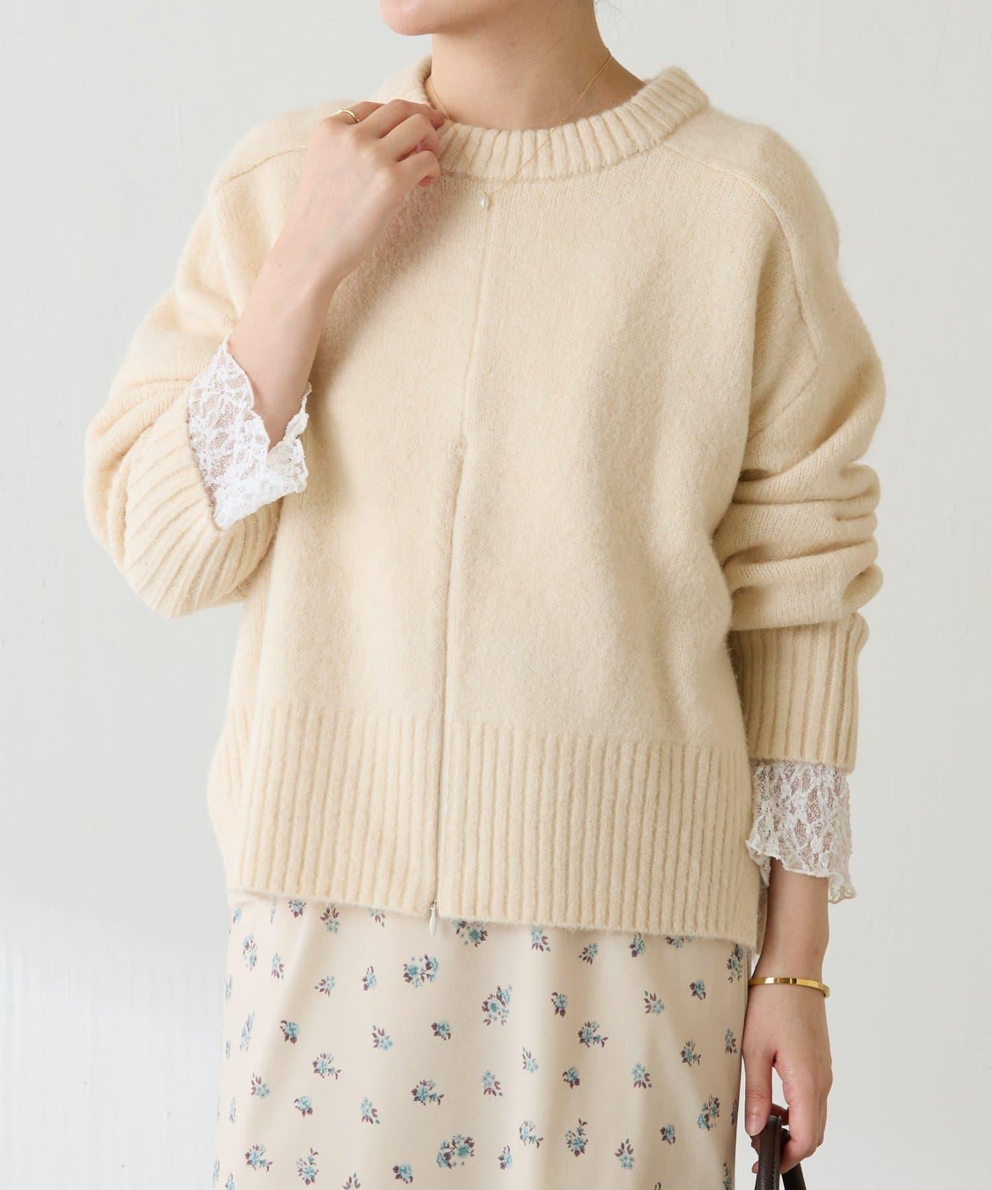 【可手洗/易於疊穿】仿犛牛絨短款針織衫