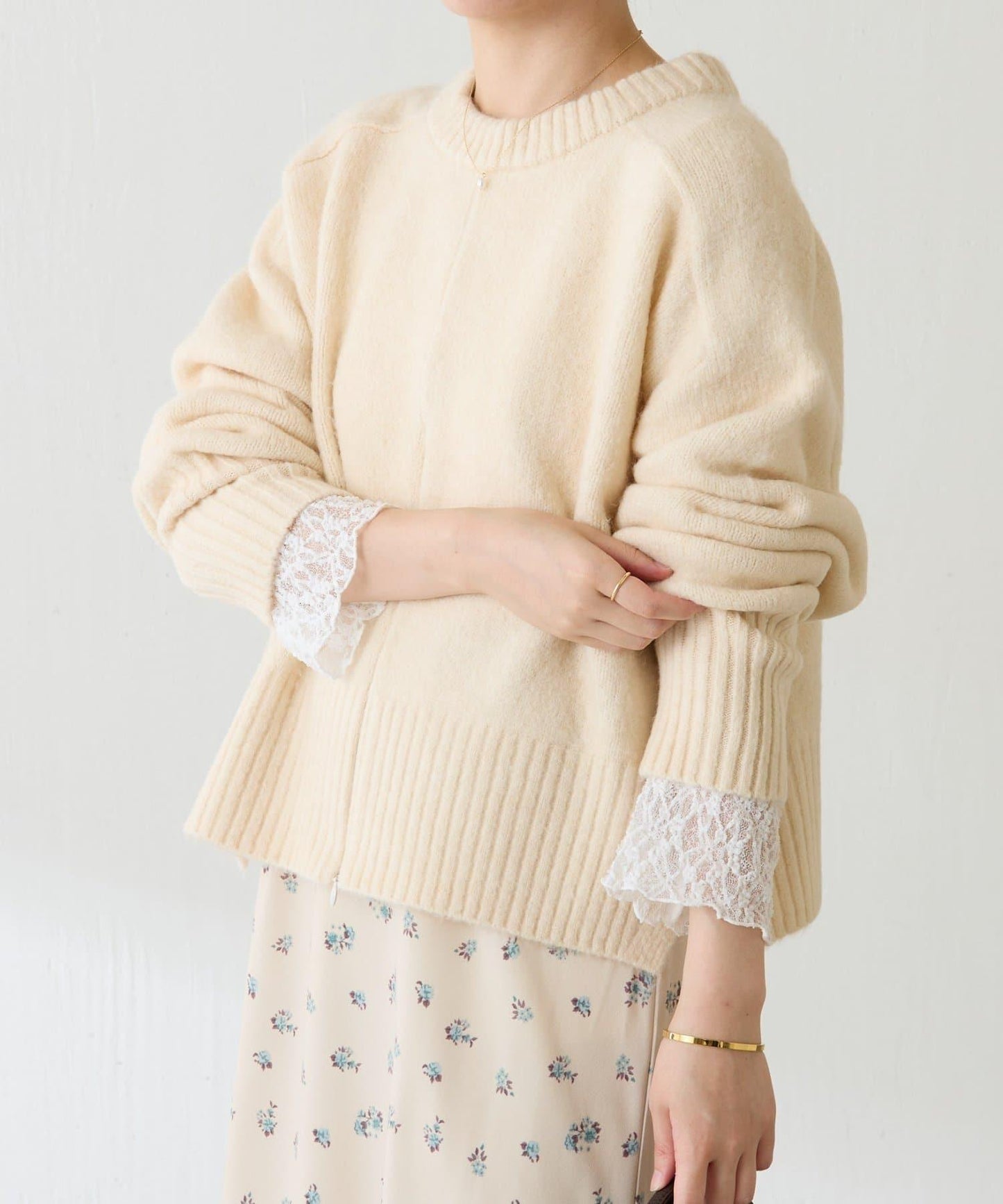 【可手洗/易於疊穿】仿犛牛絨短款針織衫