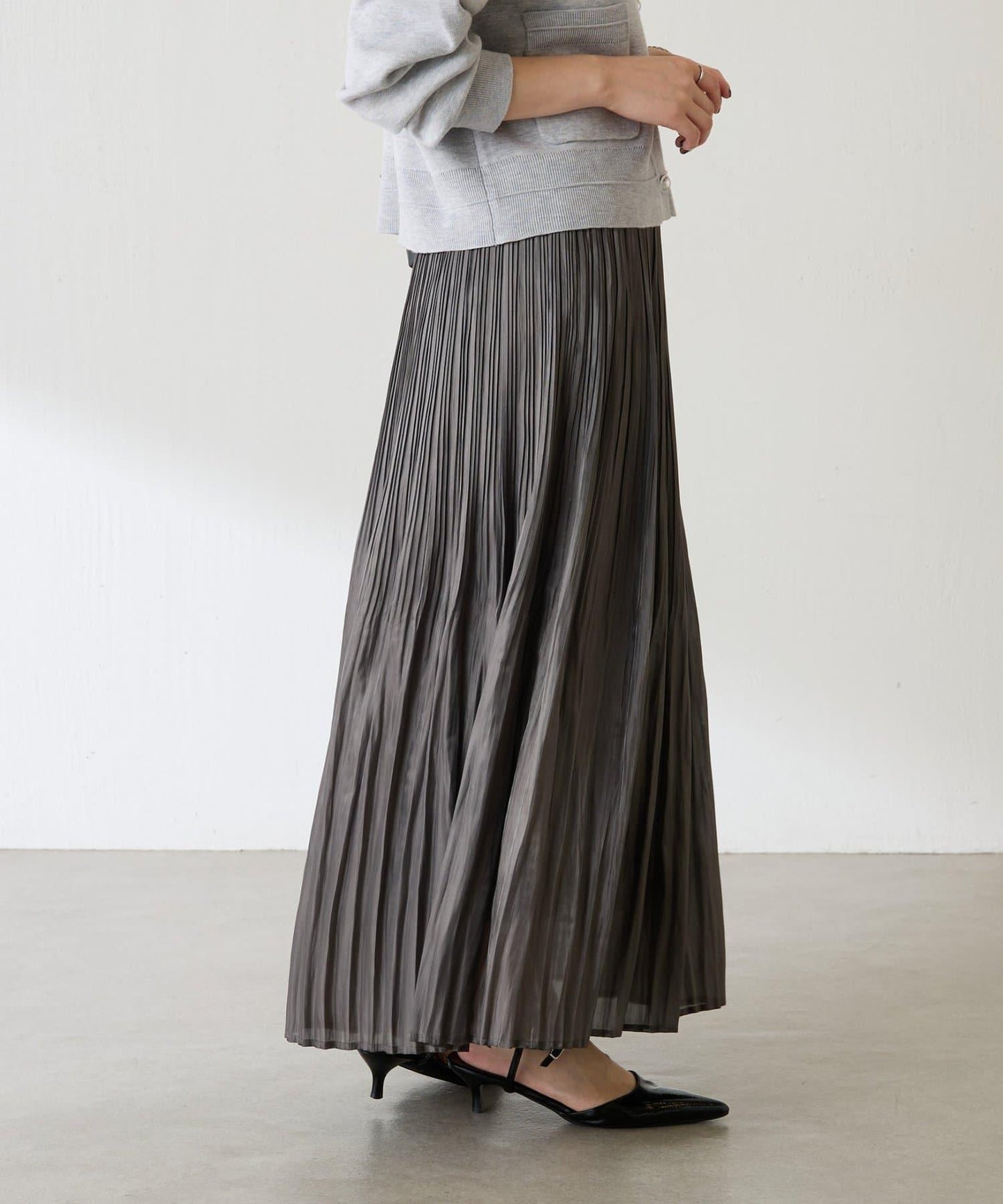 長絲緞面百褶裙