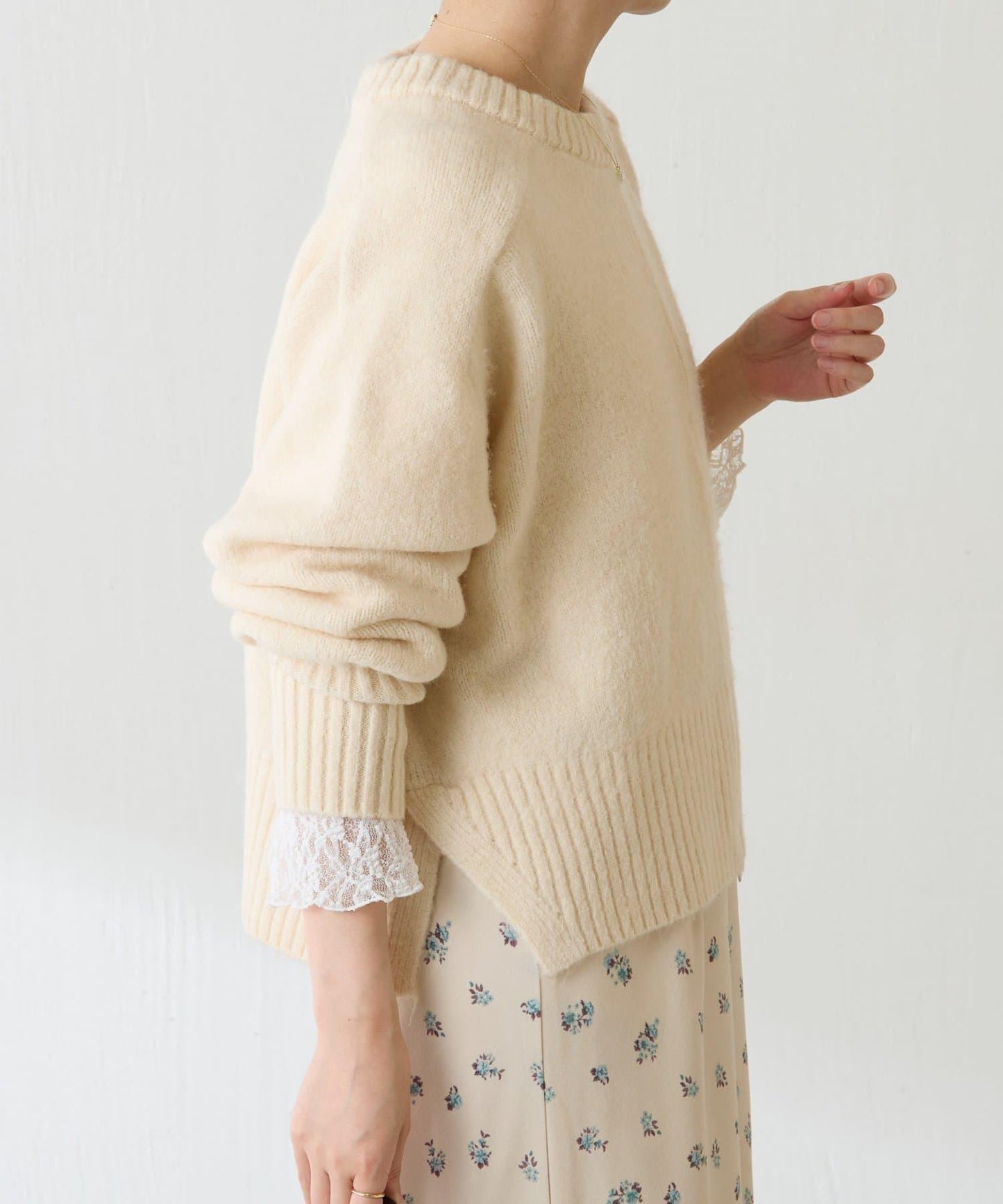 【可手洗/易於疊穿】仿犛牛絨短款針織衫