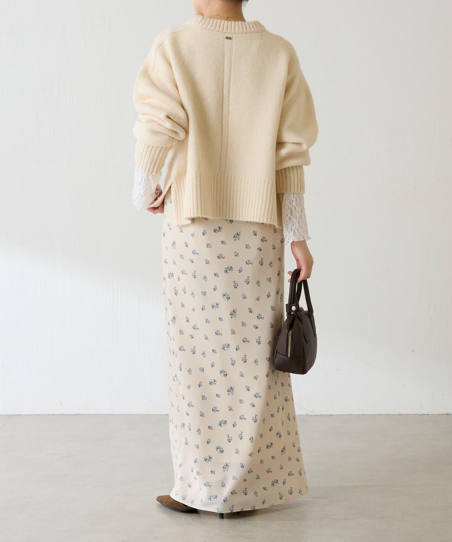 【可手洗/易於疊穿】仿犛牛絨短款針織衫