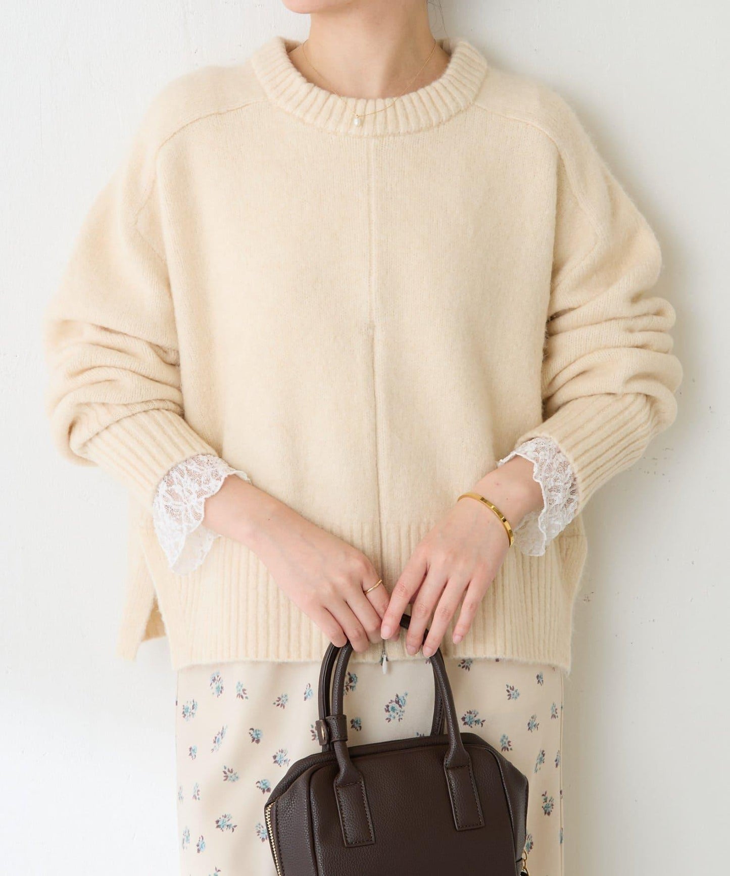 【可手洗/易於疊穿】仿犛牛絨短款針織衫