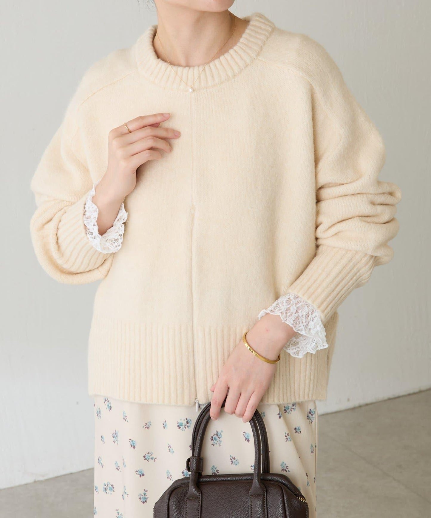 【可手洗/易於疊穿】仿犛牛絨短款針織衫