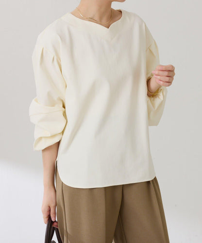 【修飾手腕線條】燈籠袖套頭衫