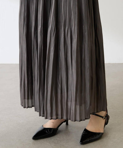 長絲緞面百褶裙