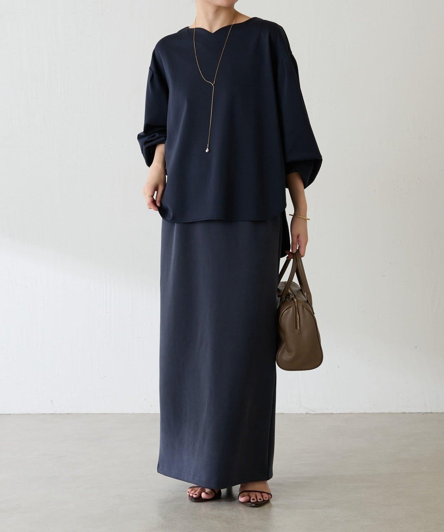 【修飾手腕線條】燈籠袖套頭衫