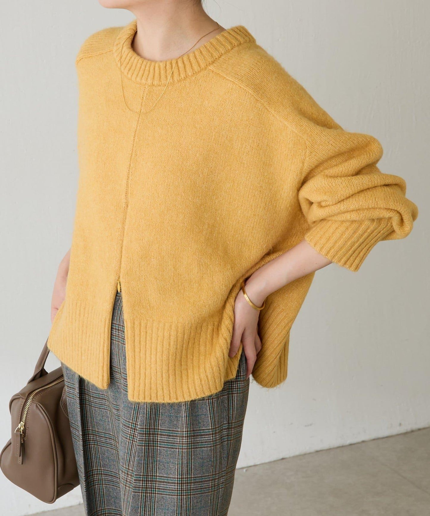 【可手洗/易於疊穿】仿犛牛絨短款針織衫