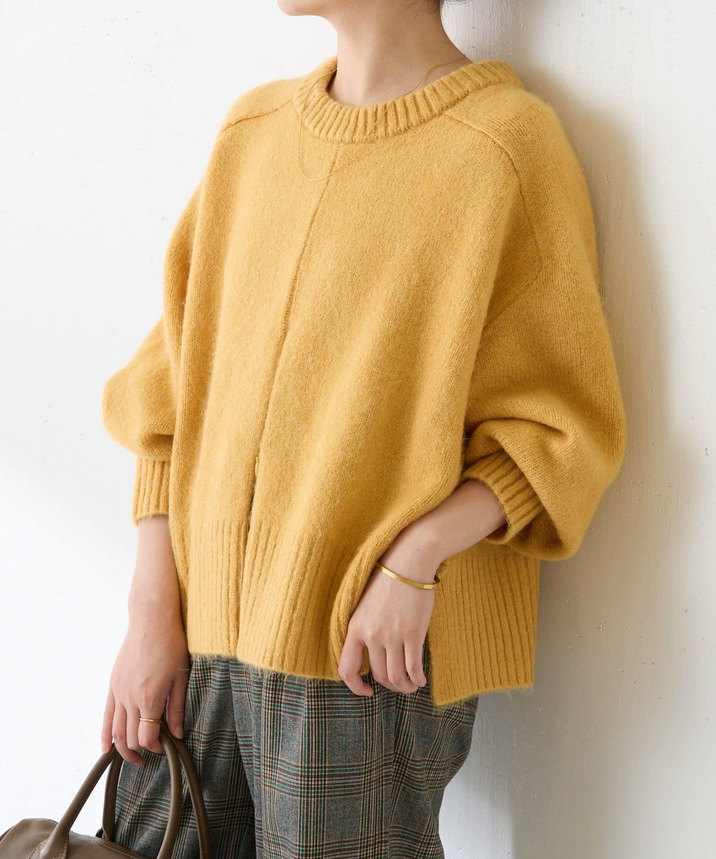 【可手洗/易於疊穿】仿犛牛絨短款針織衫